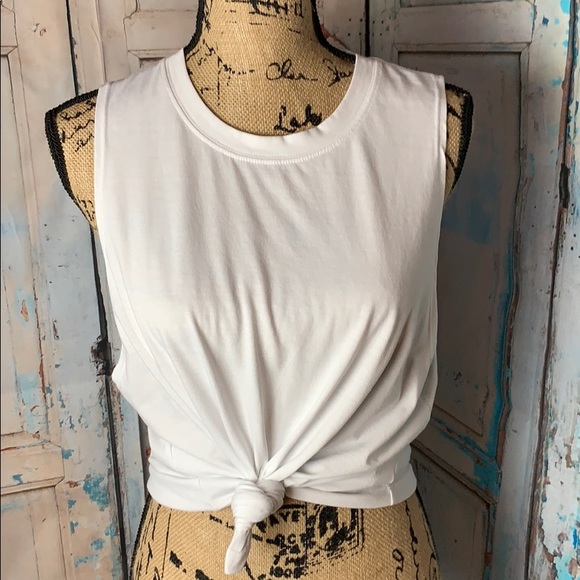 Fabletics Tops - Gina Muscle Tank